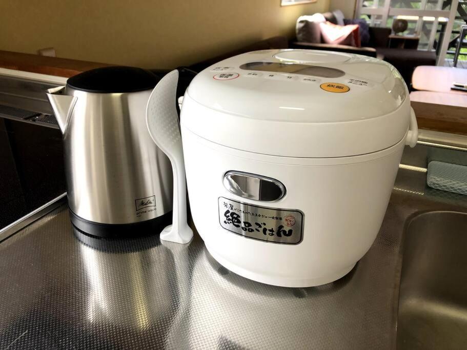 恩納村名嘉真フォレストヴィラ12時チェックアウト可ダブルベッド2台と2段ベッドとユニットバス2室 Exterior photo